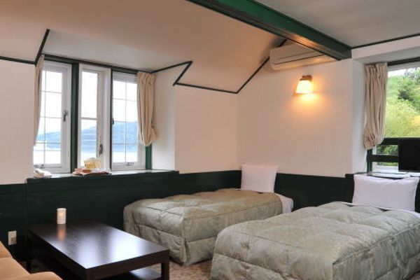 Cocorone Lodge and Spa (Ito-shi)